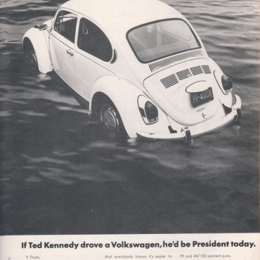  VW protagonista di una finta inserzione pubblicitaria ai tempi dell’incidente di Ted Kennedy pubblicata . L’idea è che la VW è così ben fatta che sarebbe rimasta a galla.