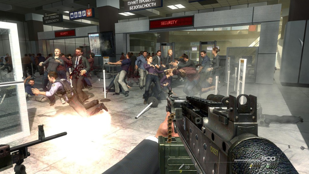 screenshot del videogames Call od duty Modern Warfare2 - momento giocabile della strage dei civili