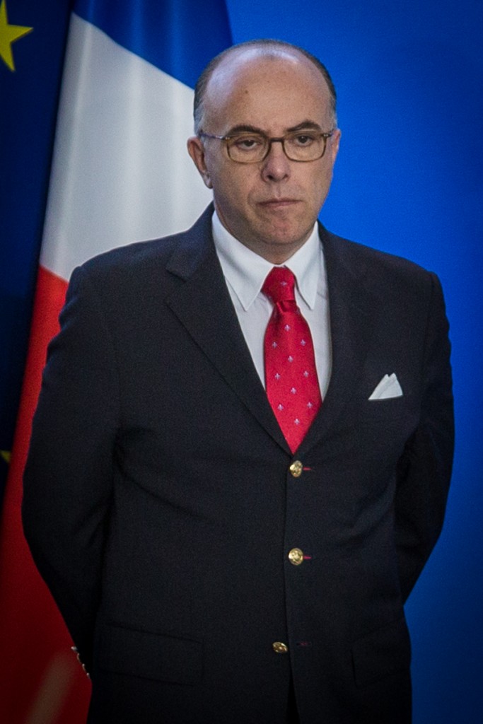 Bernard Cazeneuve ministro degli interni francese in carica dal 2014 